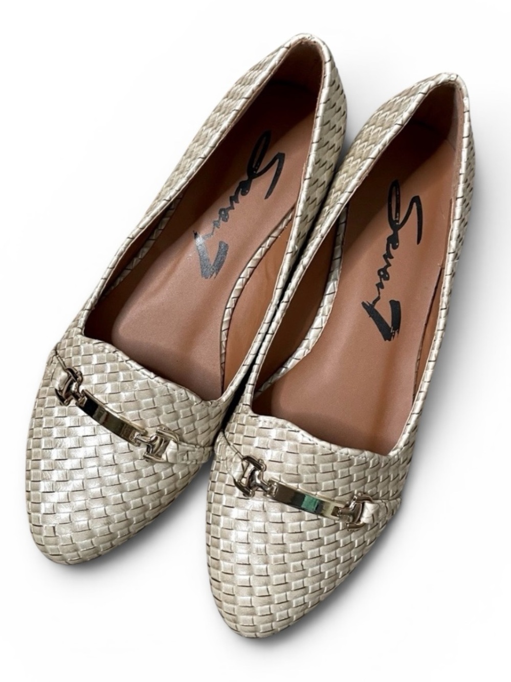 Seven7 Gigi buckle pearl woven flat. NIB